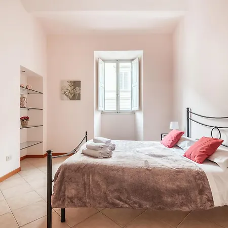 Sant'Ambrogio Apartment By San Firenze Collection-2