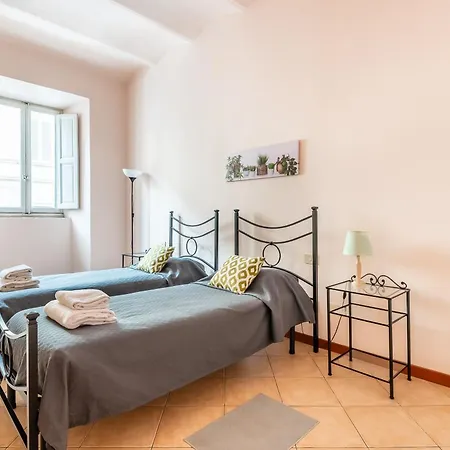 Sant'Ambrogio Apartment By San Firenze Collection-3